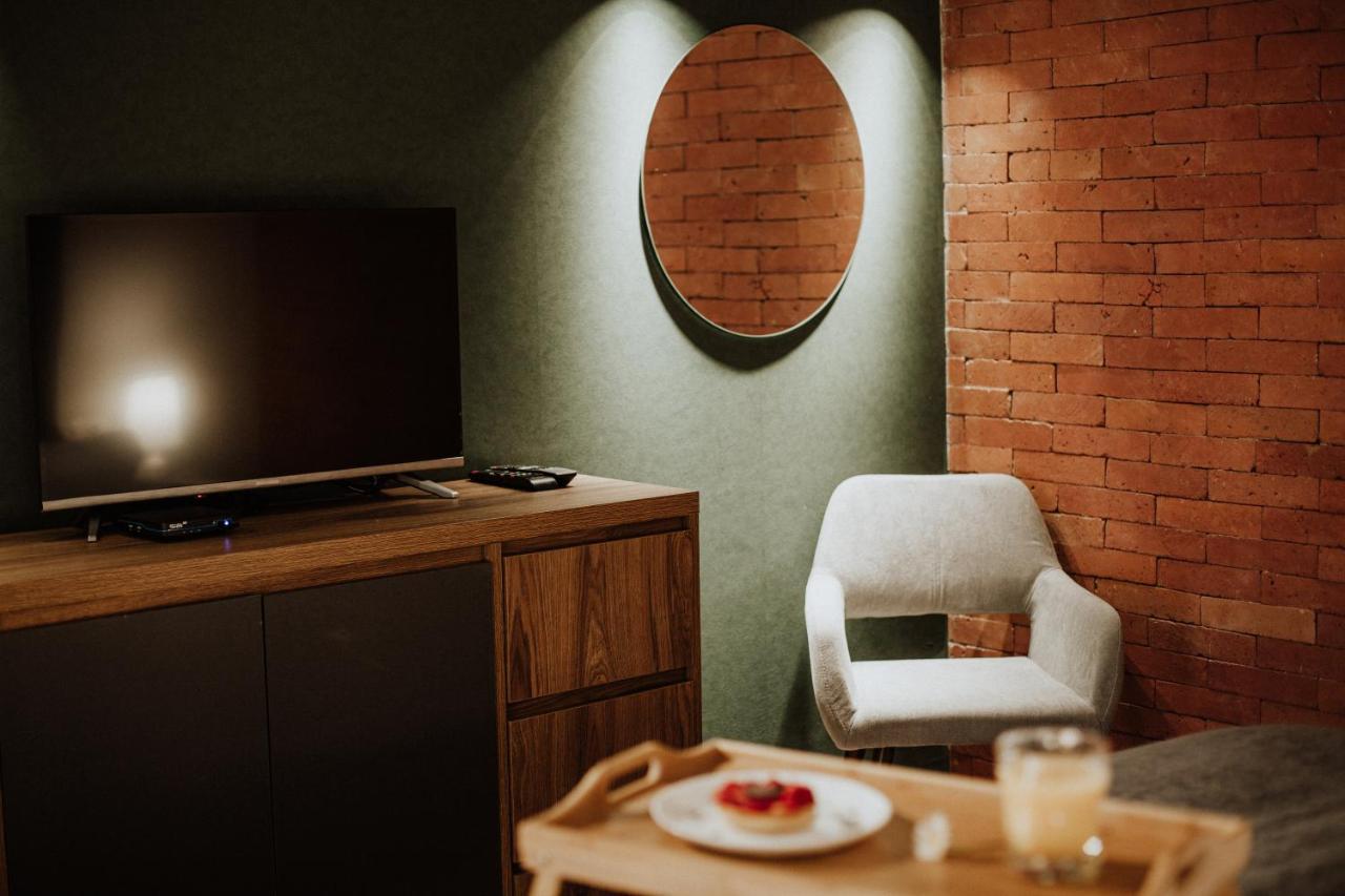 Luxury Duplex Suites - City Center Тбилиси Екстериор снимка